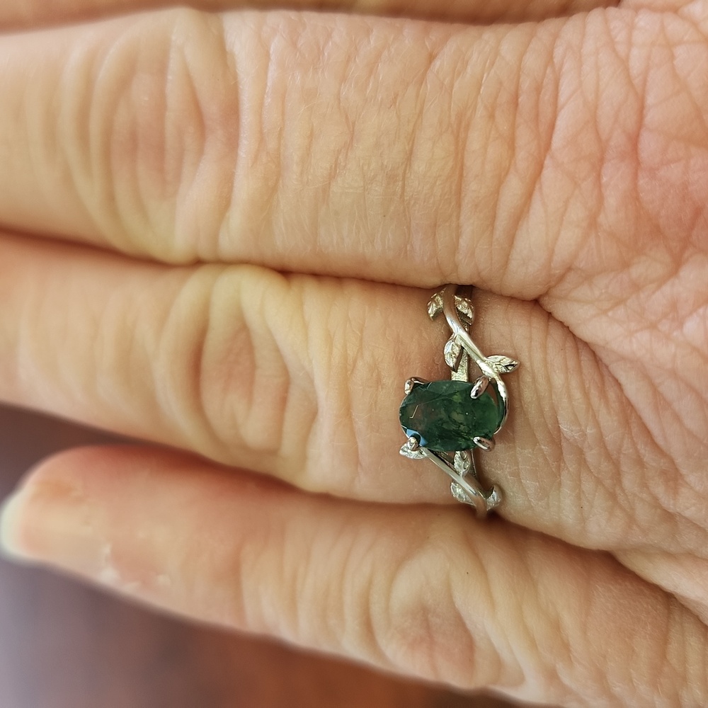 Elegant 925 Sterling Silver Ring Inlaid Green Color Moss Agate Elegant - Picture 5 of 8